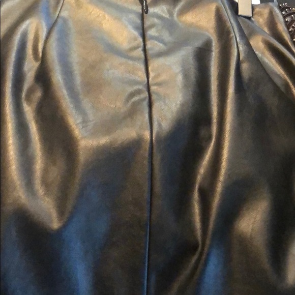 BeBe Embellished mini Jupe Ornee skirt - Picture 5 of 5